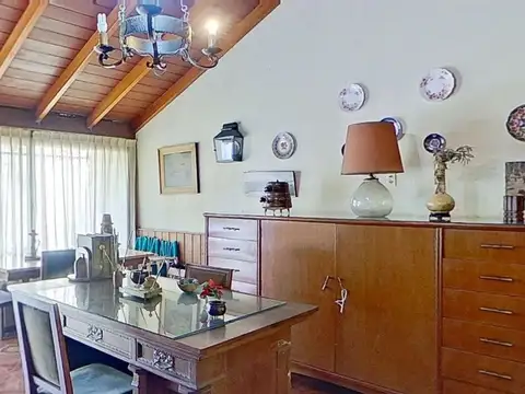 Venta casa con jardin, Ramos Mejia