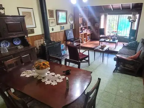 Casa en Venta con 1 cochera