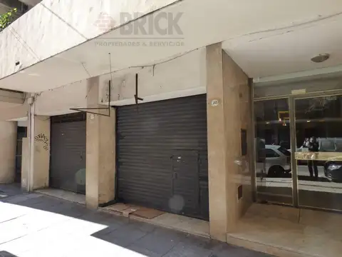 LOCAL A LA CALLE APTO TODO DESTINO EN PASO Y AV. CORDOBA - SOTANO 2 BAÑOS COMPARTIMENTADOS