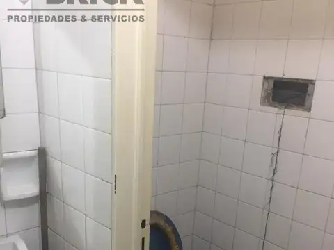 Local en Venta 40 años