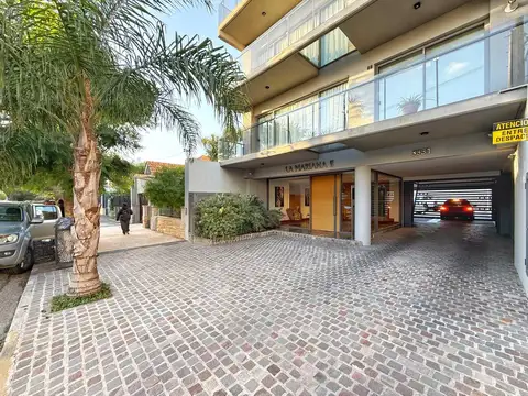 Piso de 4 ambientes con cochera doble · La Perla
