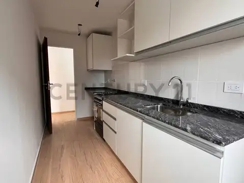 VENTA SEMIPISO 2 AMBIENTES A ESTRENAR CON BALCÓN Y AMENITIES EN SANTOS LUGARES.