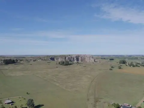 Terreno en Venta en Los Pinos, USD 11.500