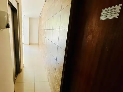 Departamento en Venta con 1 cochera