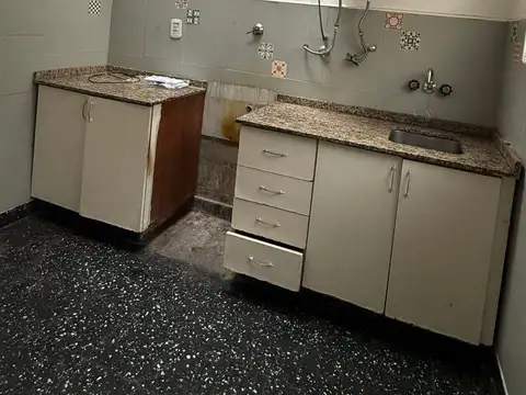 Departamento en alquiler en Lanús Oeste