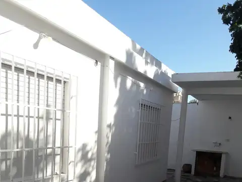 Casa en Fisherton para inversión