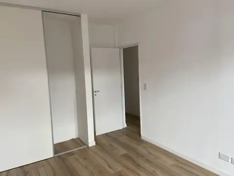 Departamento 4 ambientes con 1 baño