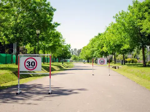 Terreno en Venta en Moreno, USD 33.000