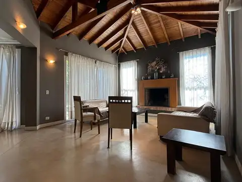 Casa en venta Barrio Privado Pueyrredon 4 dormitorios