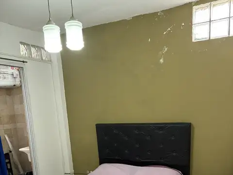 DEPARTAMENTO DE 2 AMBIENTES AL FRENTE EN VILLA LUZURIAGA