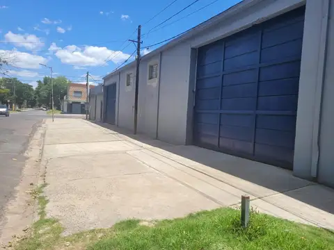 Galpon en Alquiler en Villa Elvira, $ 2.100.000