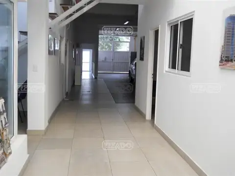 Galpon en Venta en Carapachay, USD 220.000