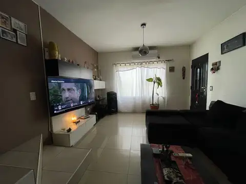 Casa en Venta en Quilmes Oeste, USD 115.000