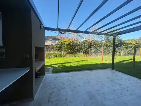 Departamento en Alquiler de 4 ambientes