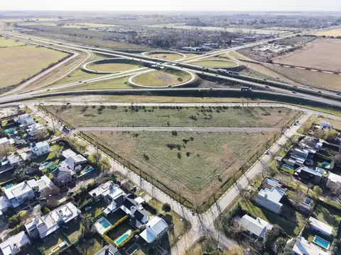 TDS 2 - Mega lote de 24.000 m2 en esquina - Ideal desarrolladoras