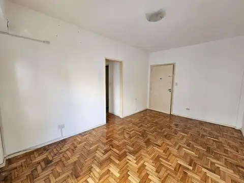 Ambrosetti 200 Alquiler Departamento 2 Ambientes Balcón