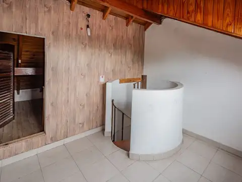 Depto Tipo Casa en Venta en Ramos Mejia, USD 62.000