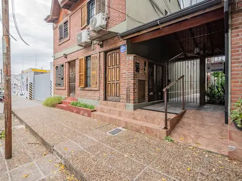 Depto Tipo Casa en Venta 28 años