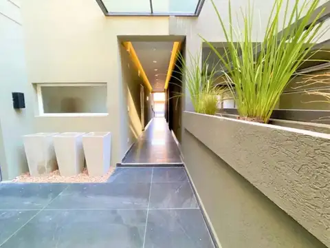 Oncativo 600, Piso 1