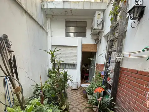 Depto Tipo Casa 4 ambientes con 1 baño