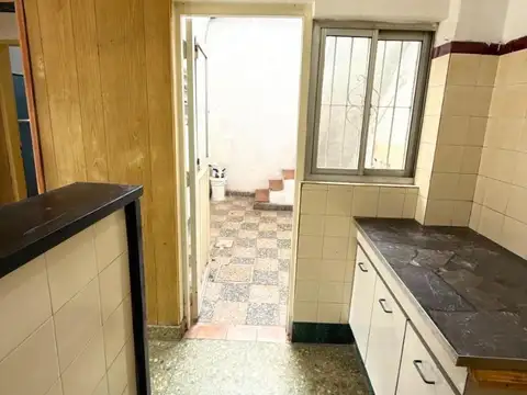 PH de 2 AMBIENTES EN VENTA EN LANUS OESTE