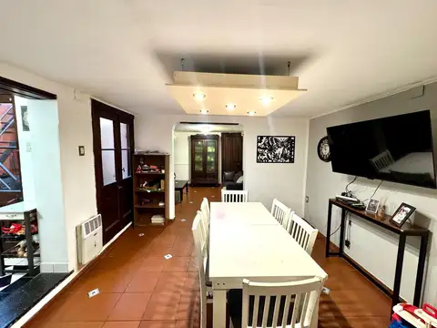 Depto Tipo Casa en Venta de 4 ambientes