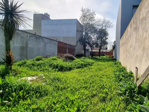 Terreno en Venta 9  mts Frente