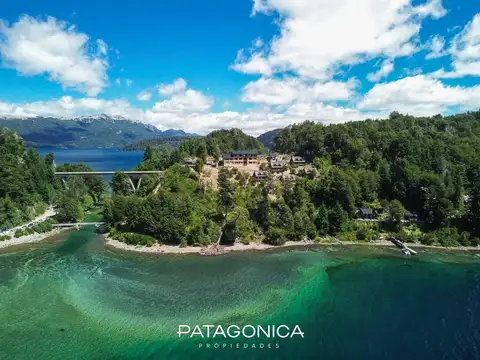 Hotel en Venta en Villa Correntoso, USD 1.600.000