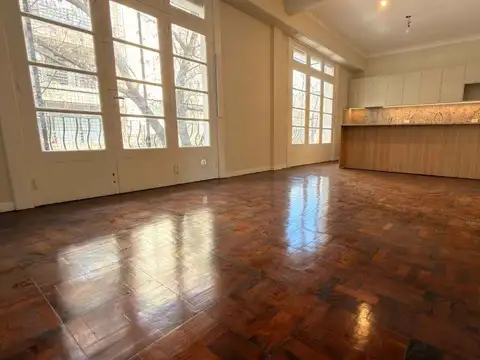 Depto Tipo Casa en Venta de 4 ambientes