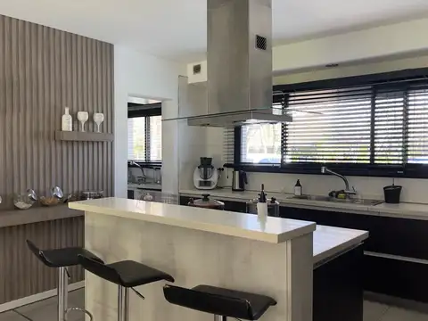 Casa en Venta al Sudeste