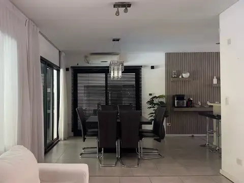 Casa en Venta en La Arboleda (Escobar), USD 249.000