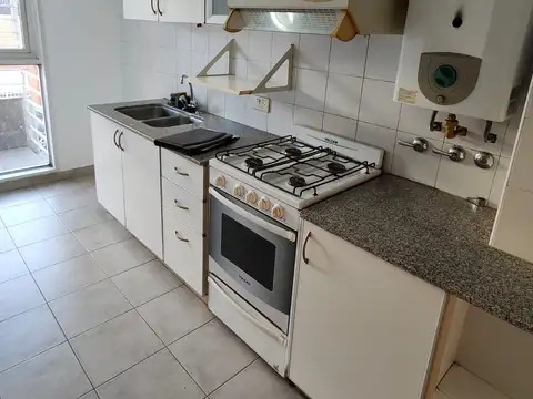 Departamento 5 ambientes con 1 baño
