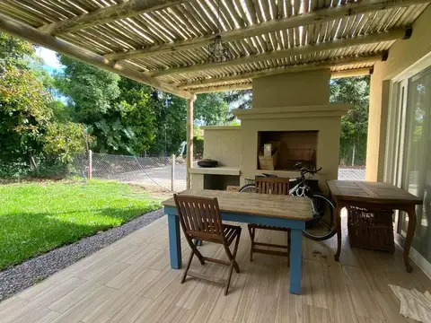 Casa en Venta en Don Torcuato, USD 280.000