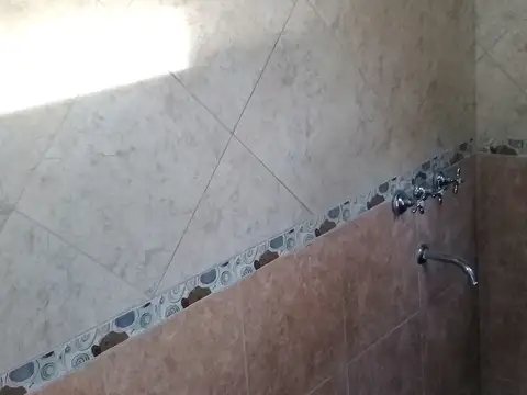 pasaje lencina 100