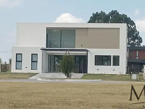 Venta Casa en La Alameda 4 Dormitorios Canning