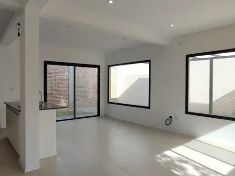 Casa en Alquiler en  Quilmes Oeste, Amenities