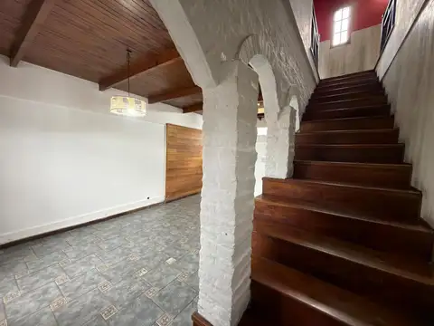 Depto Tipo Casa 4 ambientes con 1 baño