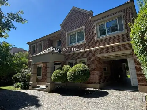 Alquiler Casa en Saint Thomas Sur 3 Dormitorios Canning