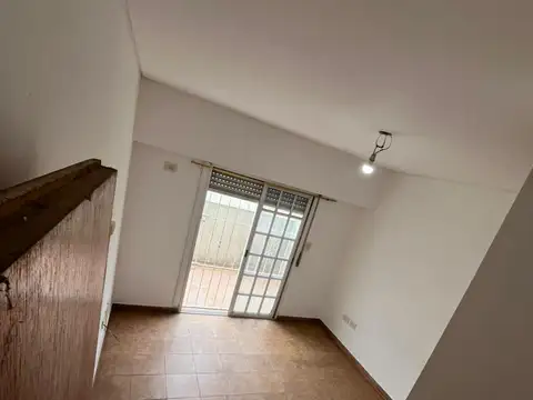 Departamento en Alquiler en Lomas del Millon, $ 390.000