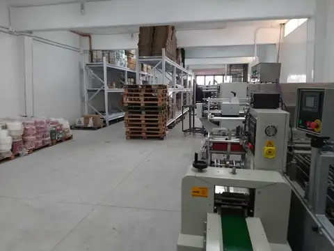 Venta - Edificio Comercial - Vicente Lopez, a metros de Au. Panamericana