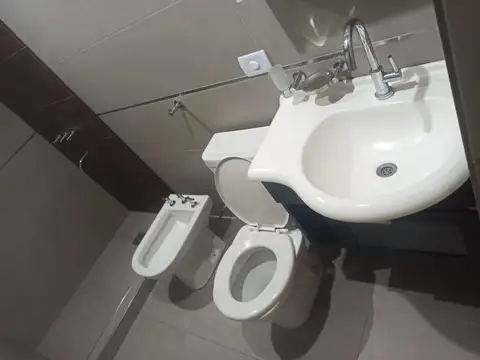 Departamento Monoambiente en Sarmiento al 300