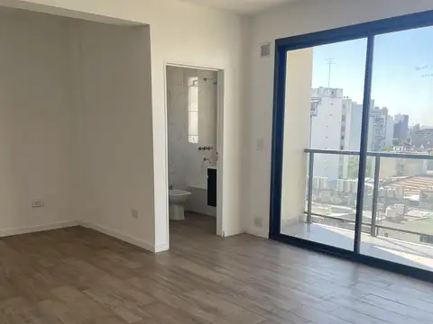 Departamento en Alquiler en Flores Norte, $ 690.000