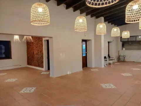 San Martin 291 esquina pellegrini 13