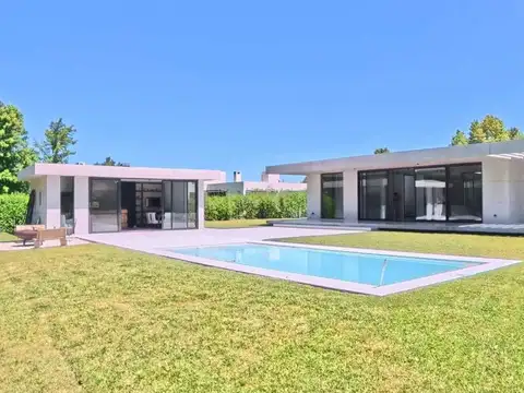 Venta Casa 6 Amb Estancias Del Pilar - Premium