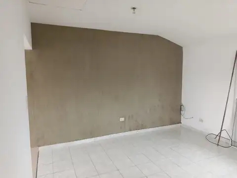 Depto Tipo Casa en Alquiler de Monoambiente