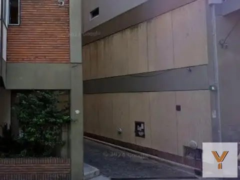 Tucumán e/ Bulnes y Jerónimo Salguero