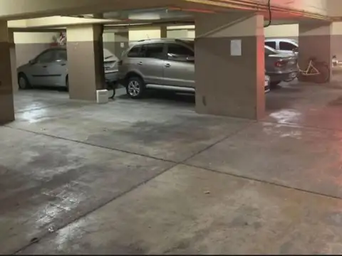 Cochera en venta - 37Mts2 - Almagro