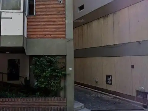 Tucumán e/ Bulnes y Jerónimo Salguero