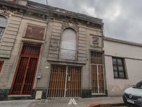 Venta Casa de Altos de 3 Dormitorios Garaje Aguada