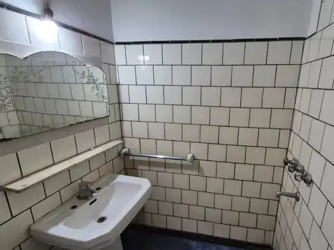 Depto Tipo Casa 2 ambientes con 1 baño